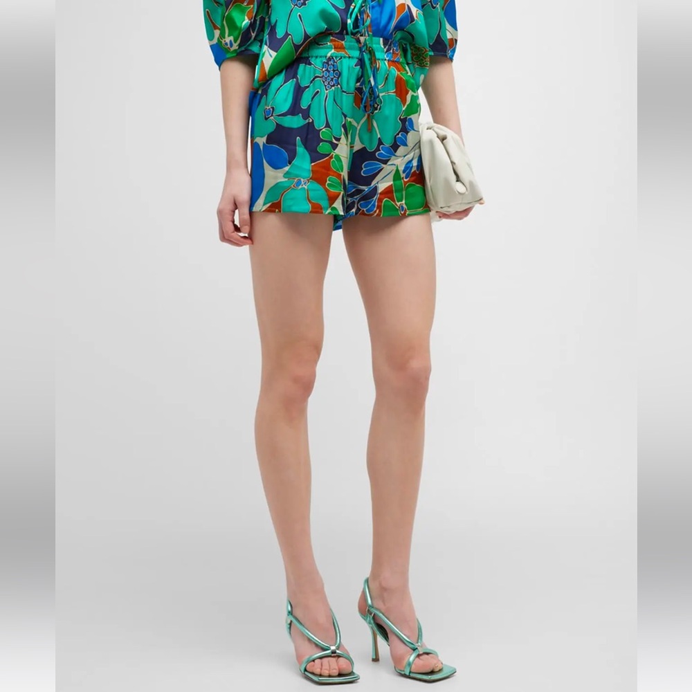 Cult Gaia Short Botanic Aqua print Large NWT